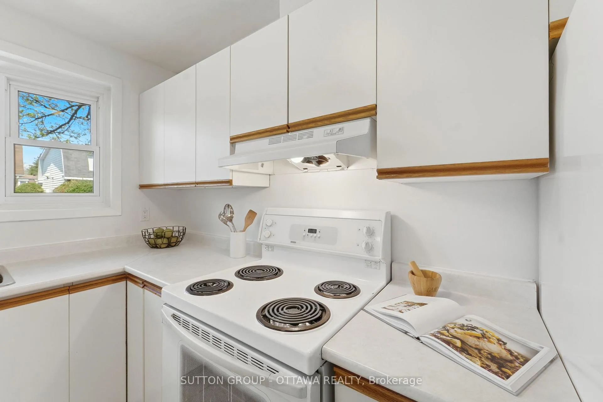 Photo 12 of Unit 54, 920 Dynes Road, Ottawa, Carleton Square — HOMEH