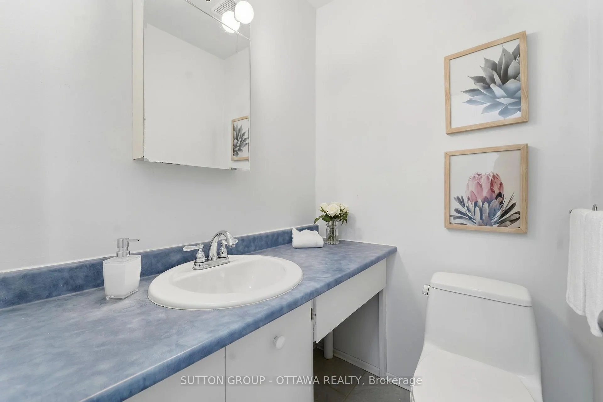 Photo 14 of Unit 54, 920 Dynes Road, Ottawa, Carleton Square — HOMEH