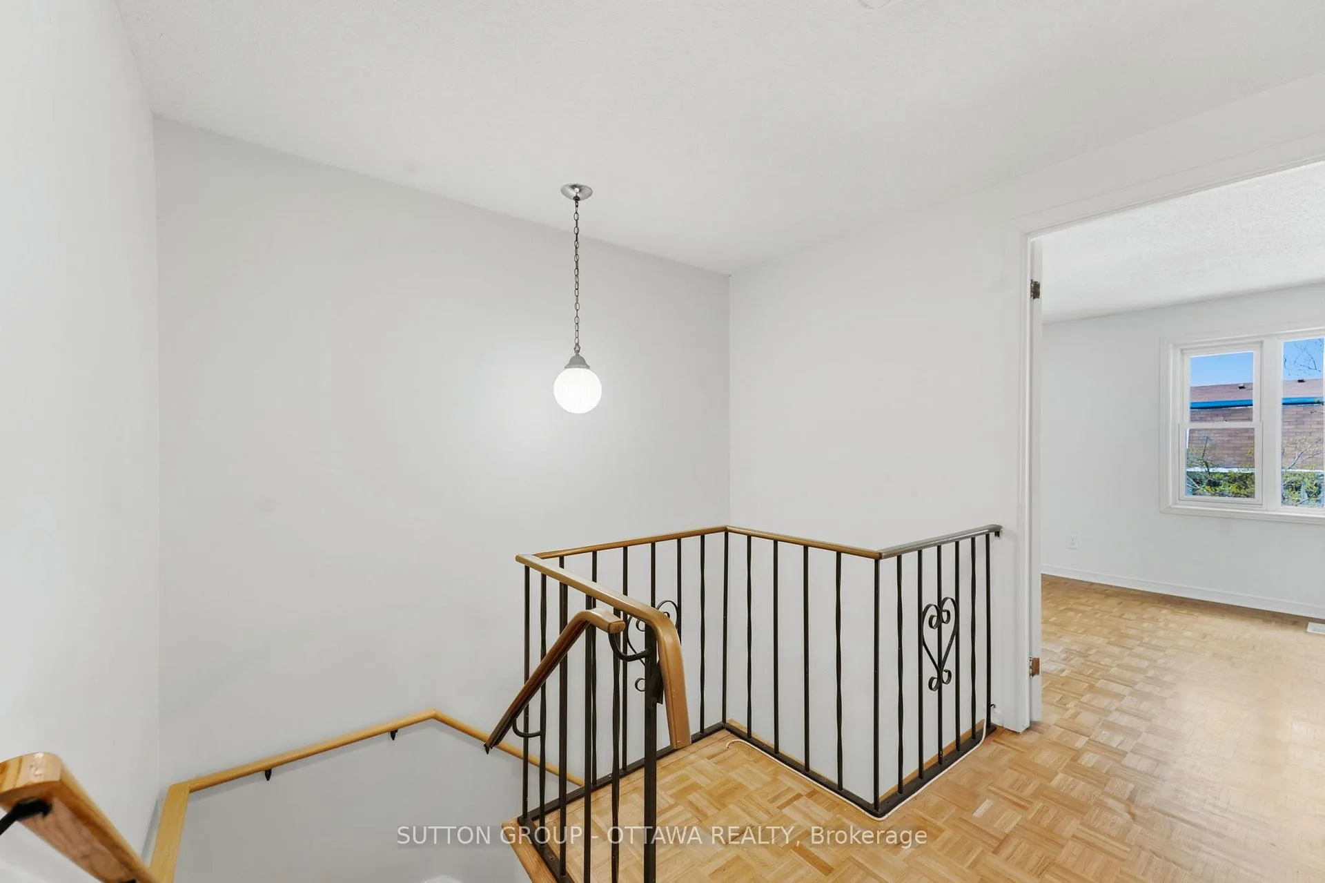 Photo 16 of Unit 54, 920 Dynes Road, Ottawa, Carleton Square — HOMEH