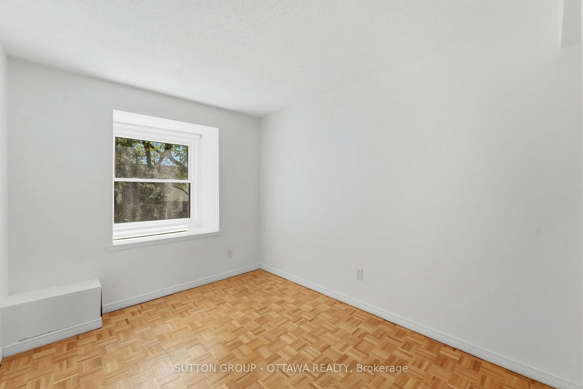 Photo 23 of Unit 54, 920 Dynes Road, Ottawa, Carleton Square — HOMEH