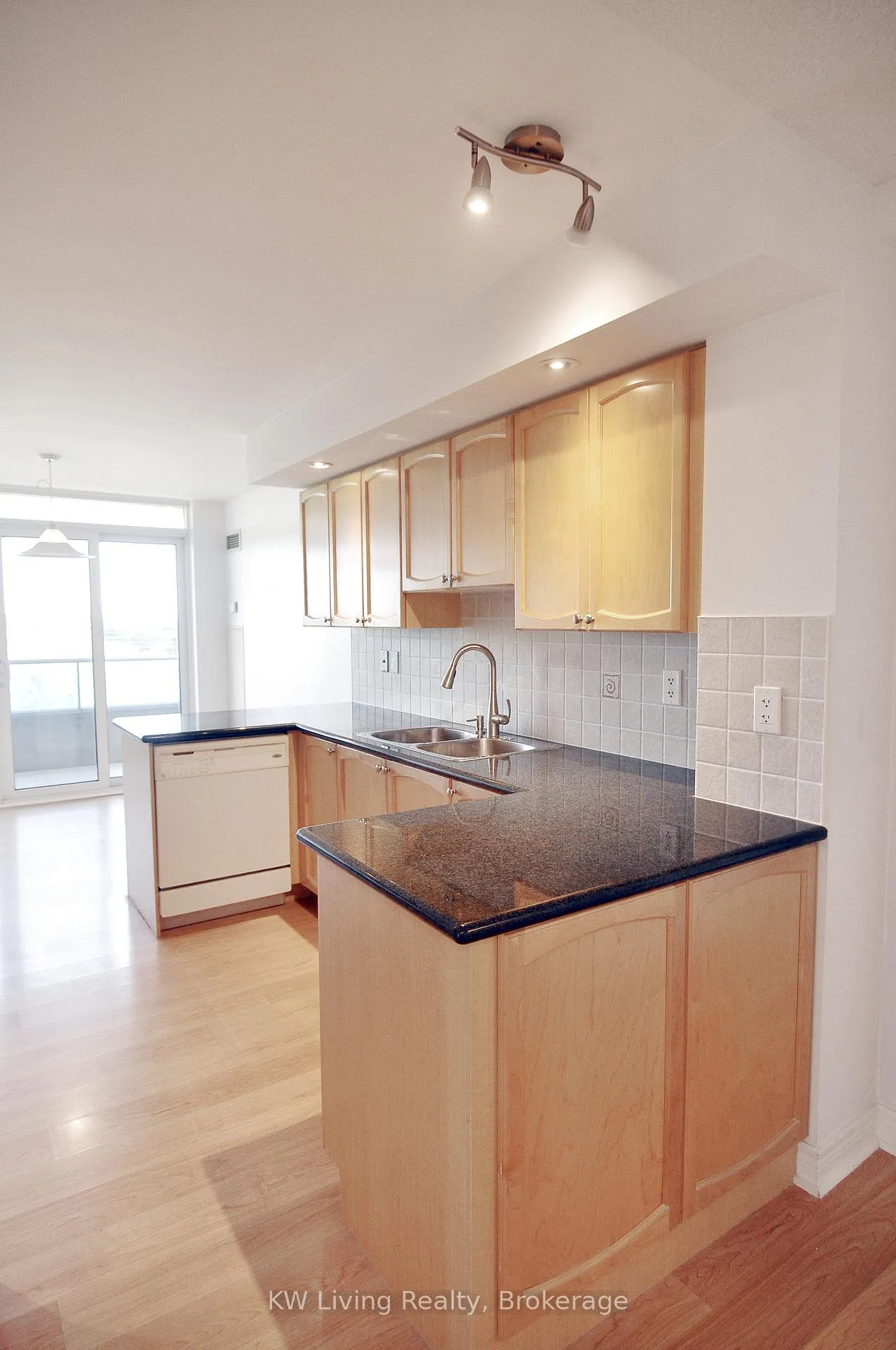 Photo 8 of Unit 1016, 33 Cox Boulevard, Markham, Unionville — HOMEH