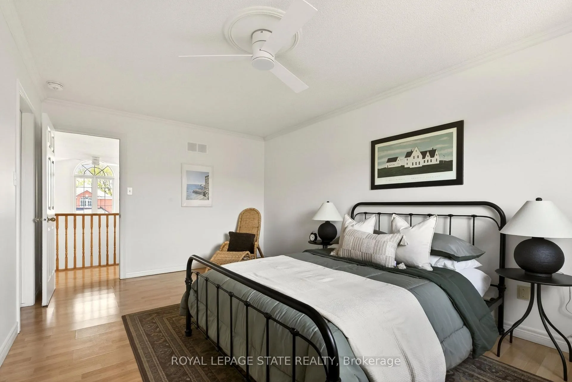 Photo 30 of 39 Distin Drive, Hamilton, Crerar — HOMEH