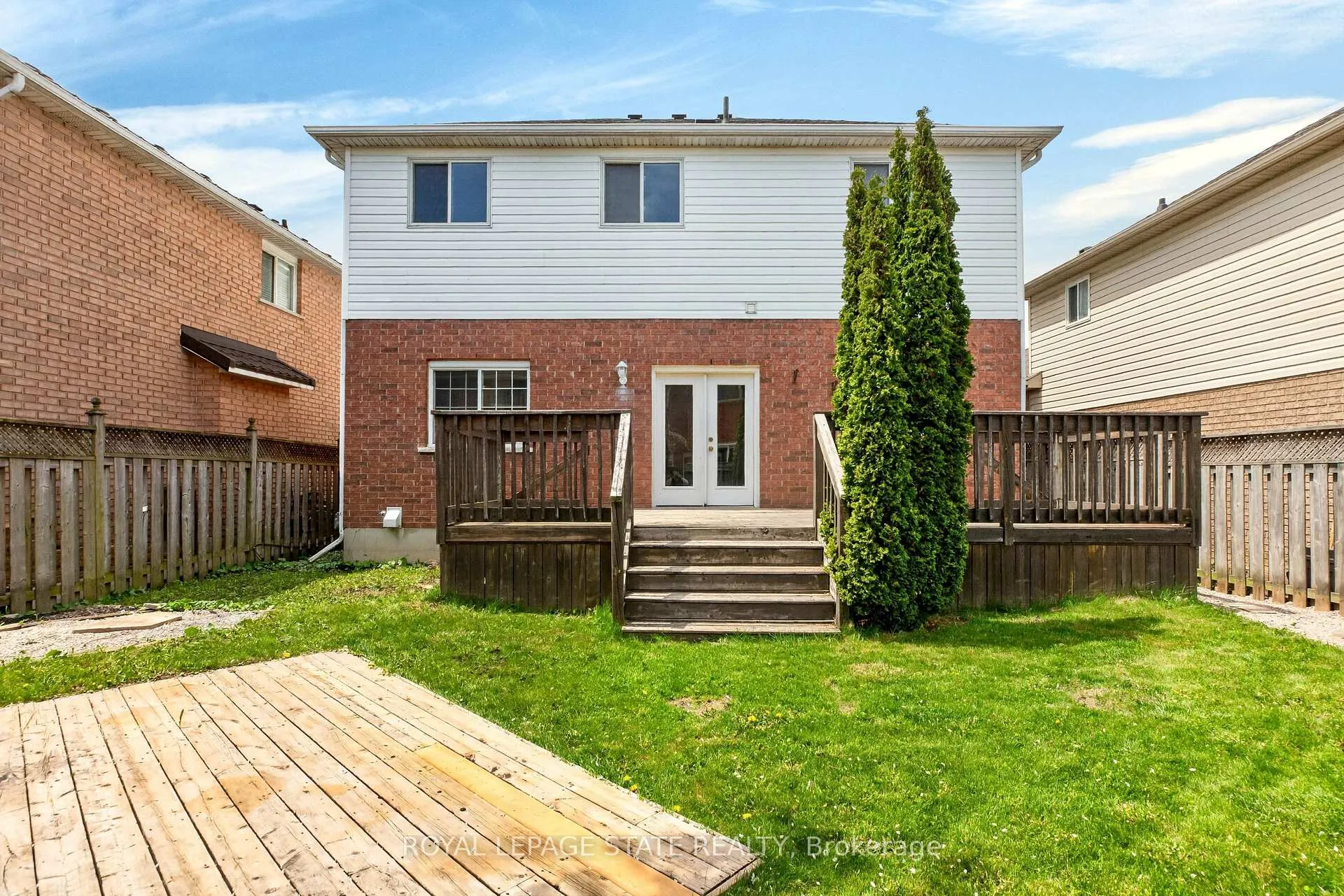 Photo 45 of 39 Distin Drive, Hamilton, Crerar — HOMEH