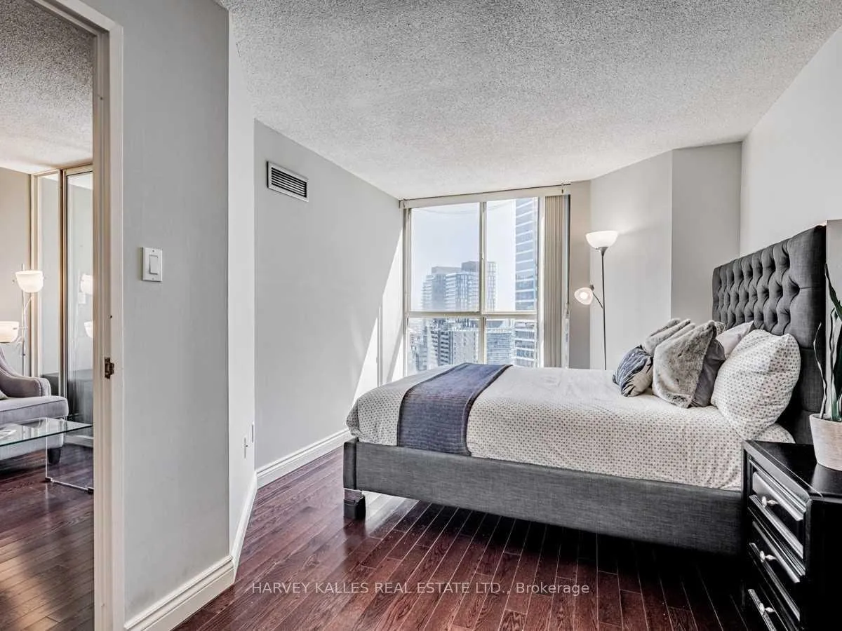 Photo 9 of Unit 2707, 44 St Joseph Street, Toronto, Bay Street Corridor — HOMEH