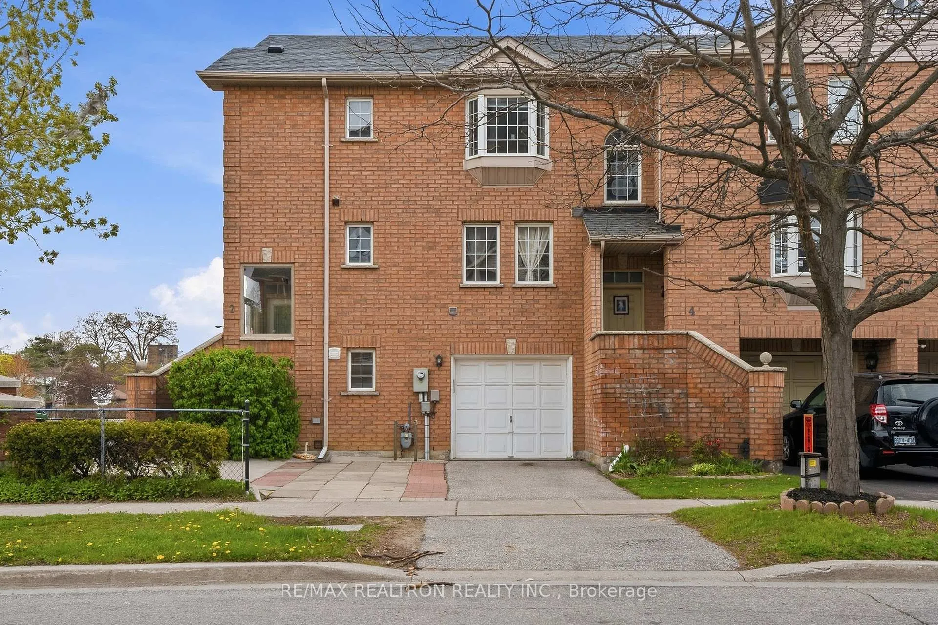 Photo 1 of 2 Eli Shackleton Court, Scarborough, West Hill — HOMEH