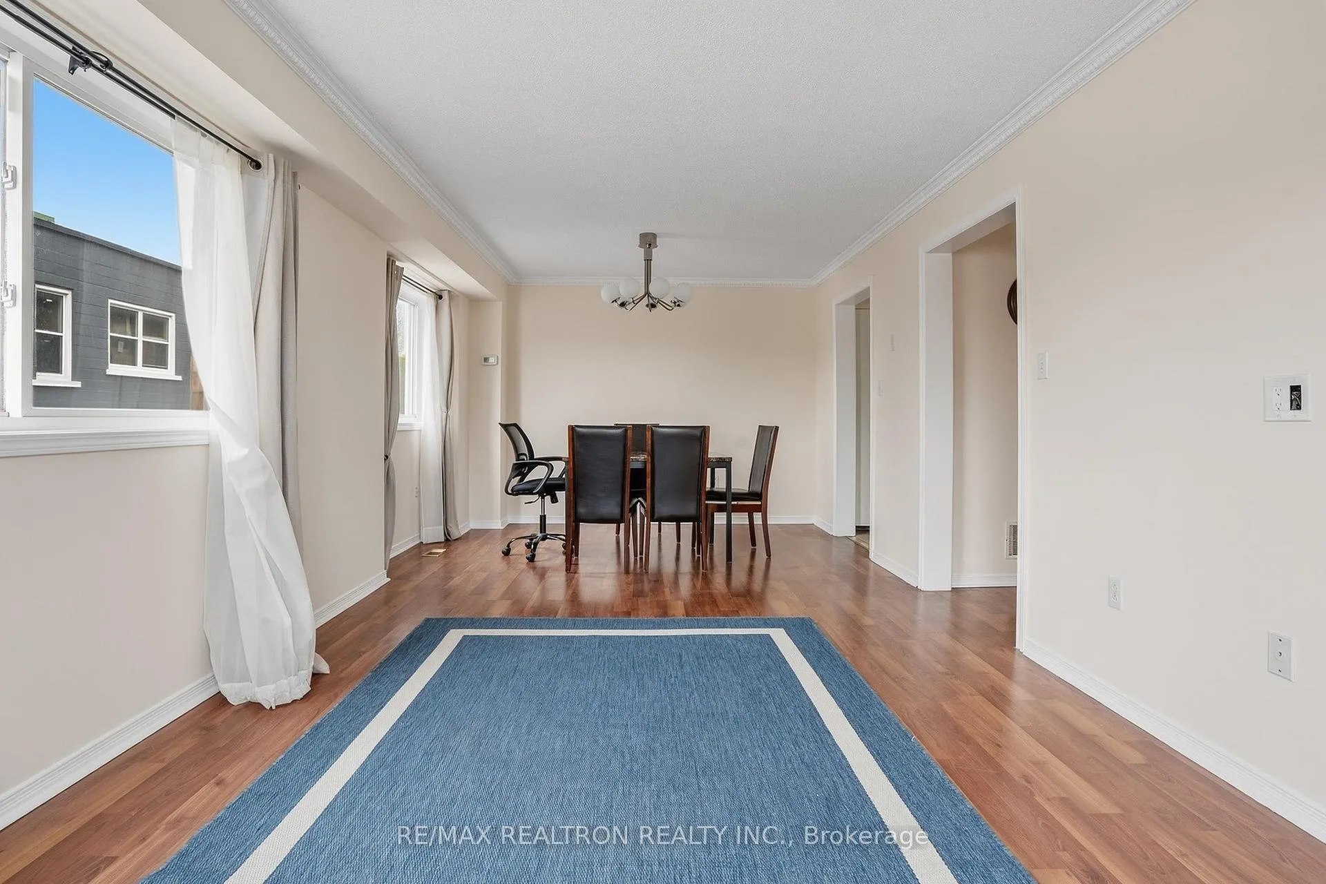 Photo 7 of 2 Eli Shackleton Court, Scarborough, West Hill — HOMEH