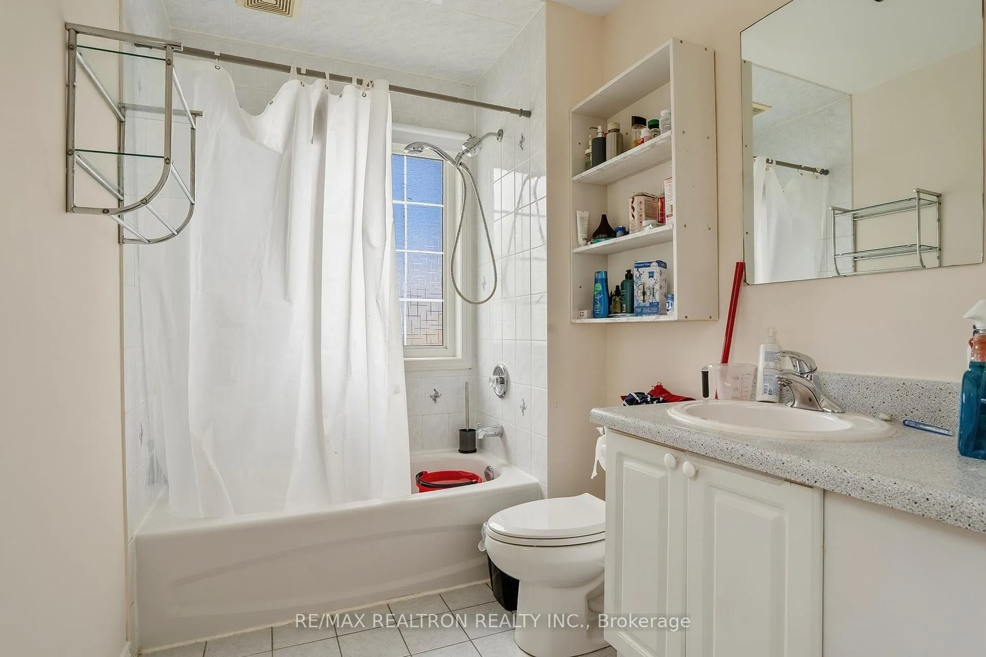 Photo 15 of 2 Eli Shackleton Court, Scarborough, West Hill — HOMEH