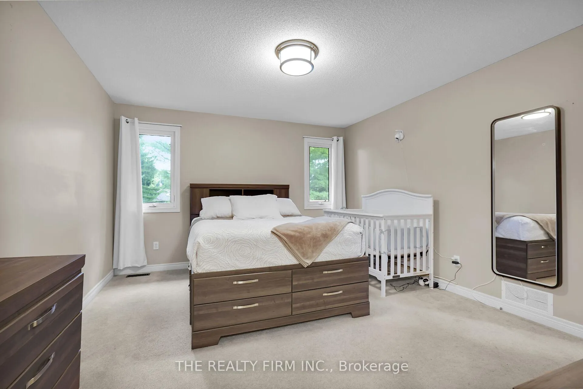 Photo 22 of Unit 17, 20 Windemere Place, St. Thomas — HOMEH