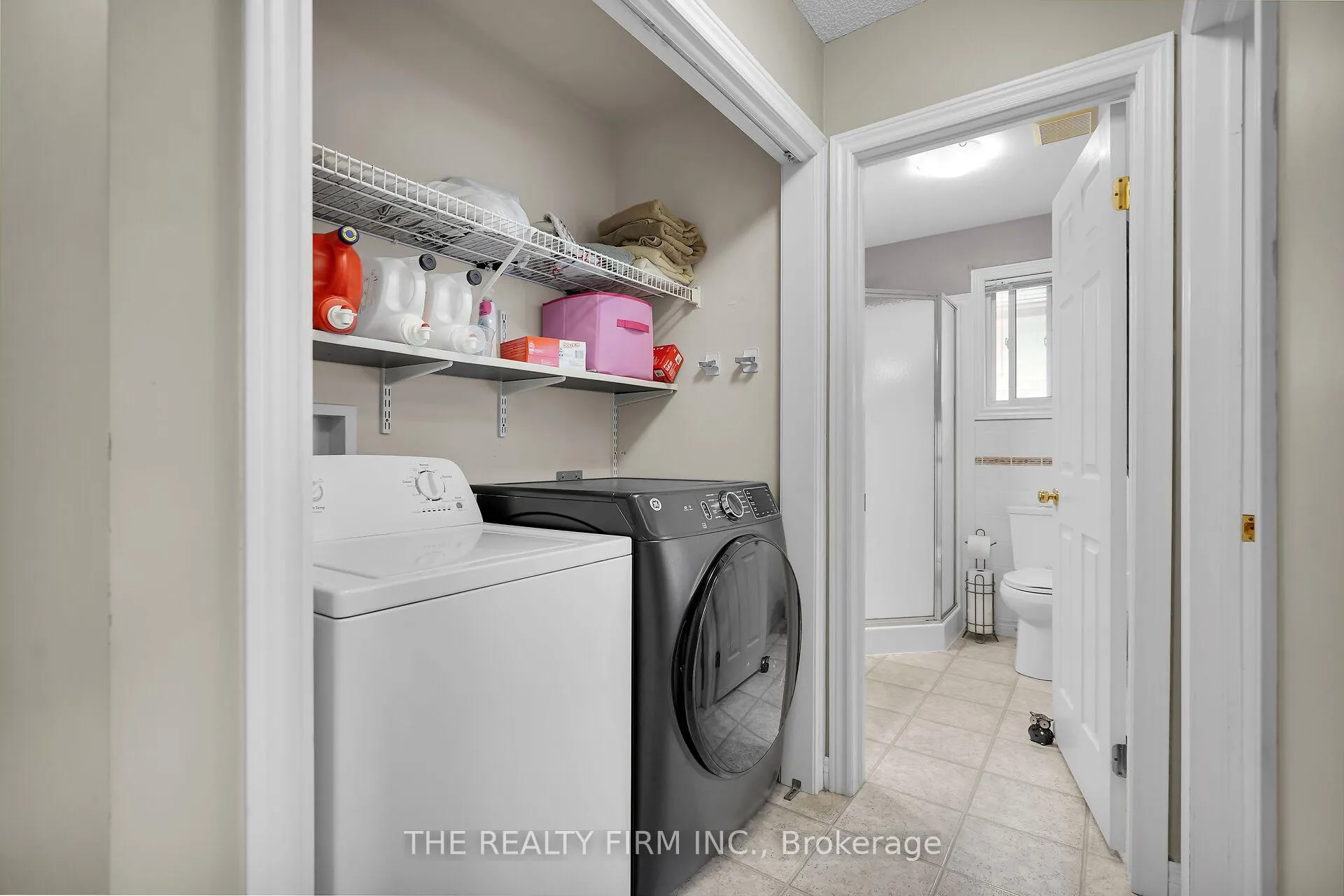 Photo 29 of Unit 17, 20 Windemere Place, St. Thomas — HOMEH