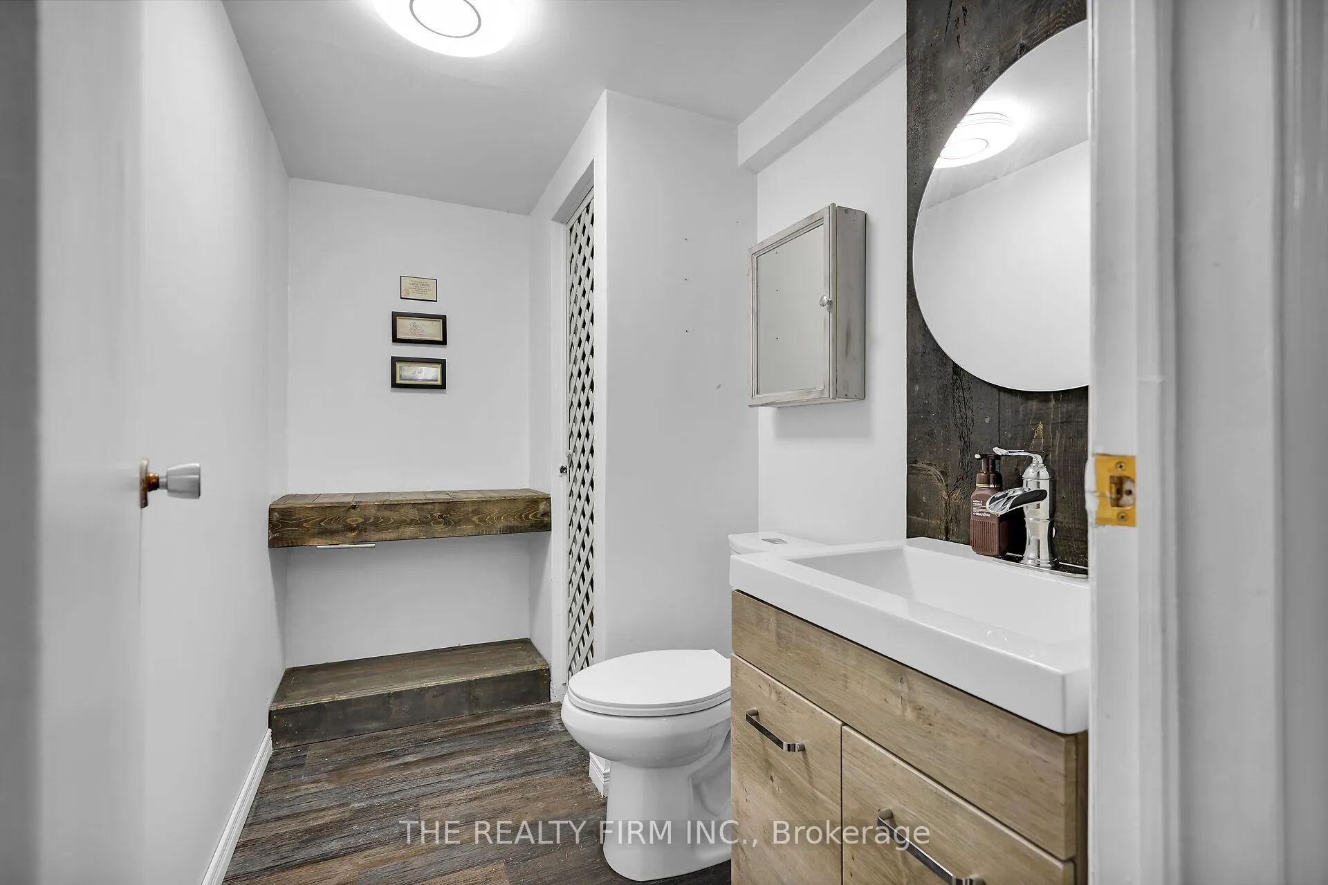 Photo 37 of Unit 17, 20 Windemere Place, St. Thomas — HOMEH