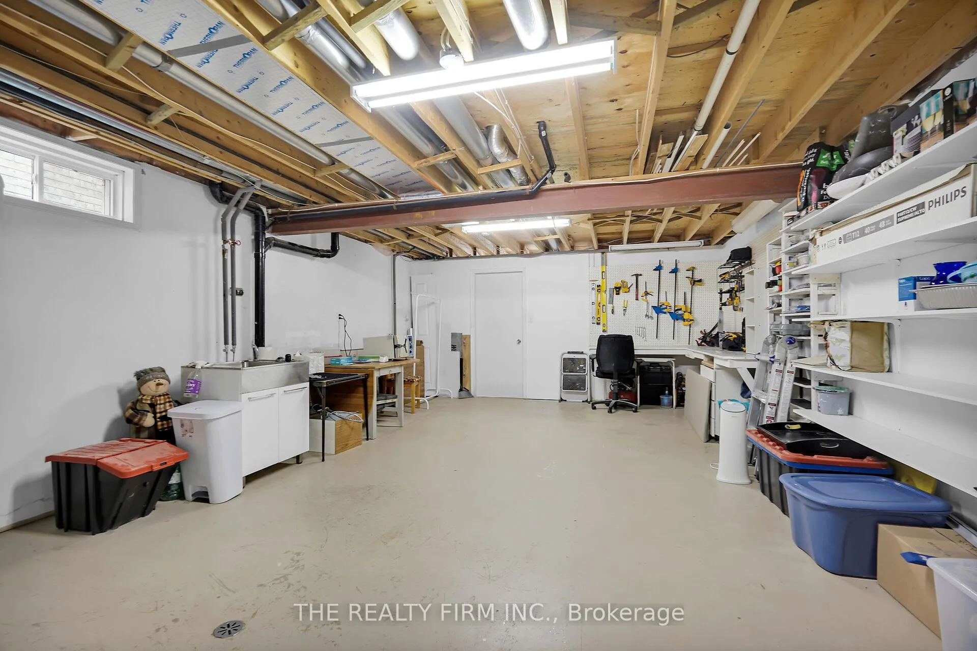 Photo 38 of Unit 17, 20 Windemere Place, St. Thomas — HOMEH