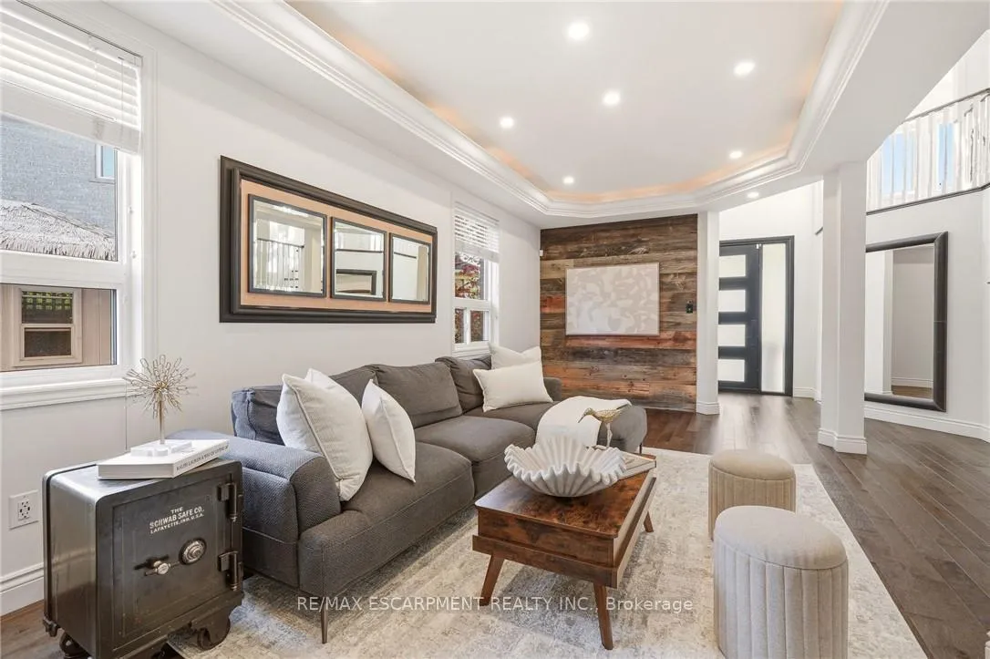 Photo 9 of 2091 Willhaven Trail, Oakville, Westmount — HOMEH