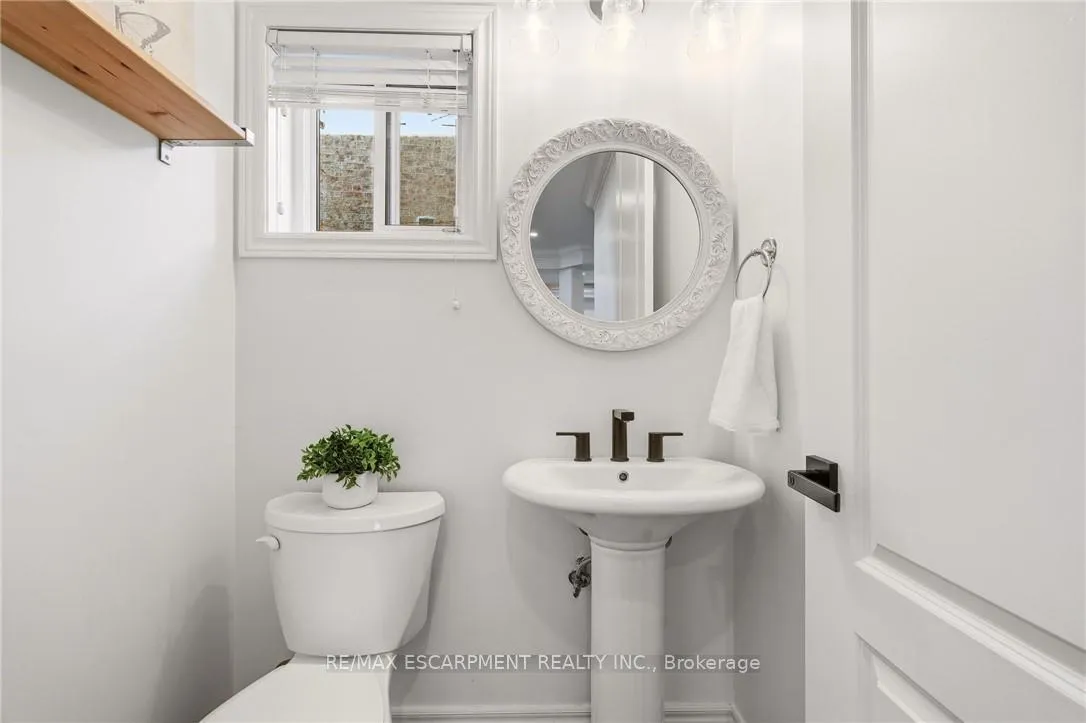 Photo 13 of 2091 Willhaven Trail, Oakville, Westmount — HOMEH