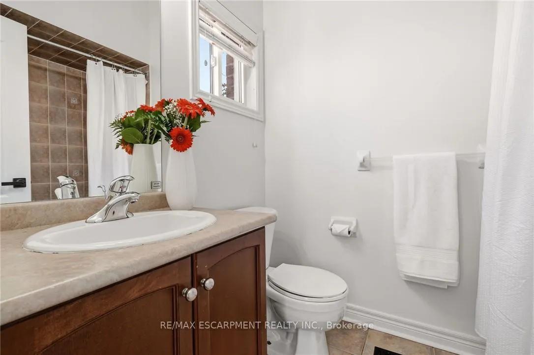 Photo 22 of 2091 Willhaven Trail, Oakville, Westmount — HOMEH