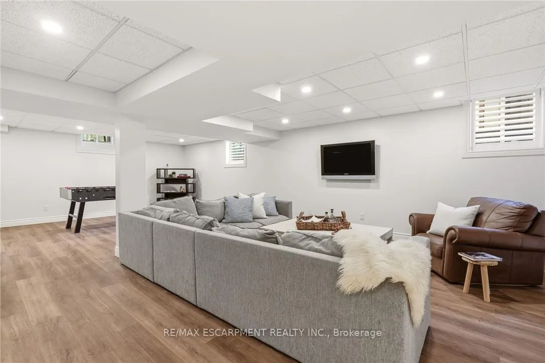 Photo 23 of 2091 Willhaven Trail, Oakville, Westmount — HOMEH