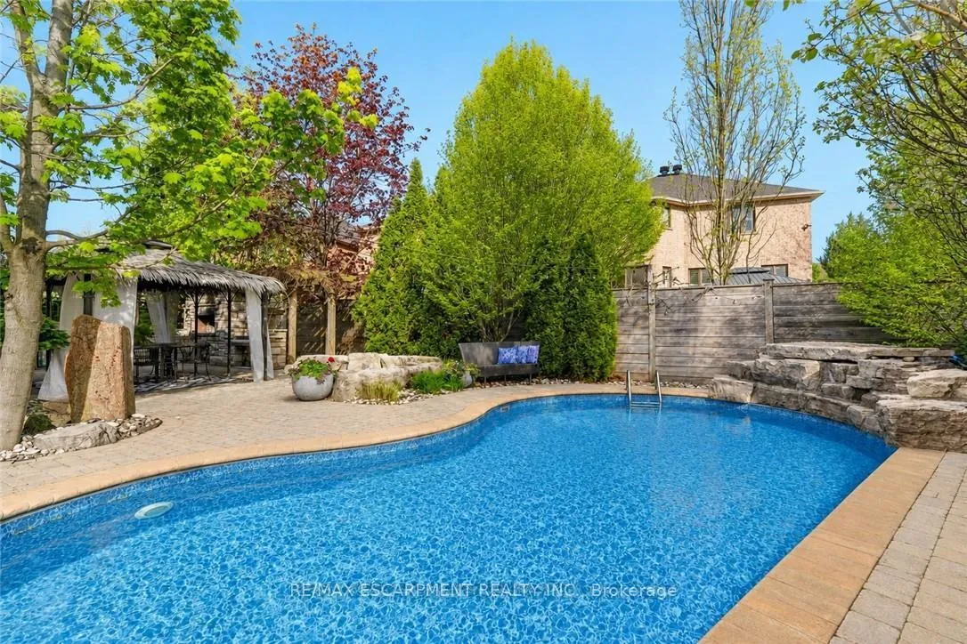Photo 30 of 2091 Willhaven Trail, Oakville, Westmount — HOMEH