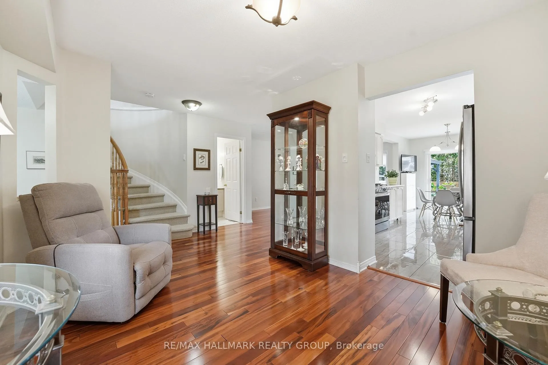 Photo 8 of 36 Palmadeo Drive, Ottawa, Barrhaven - Longfields — HOMEH