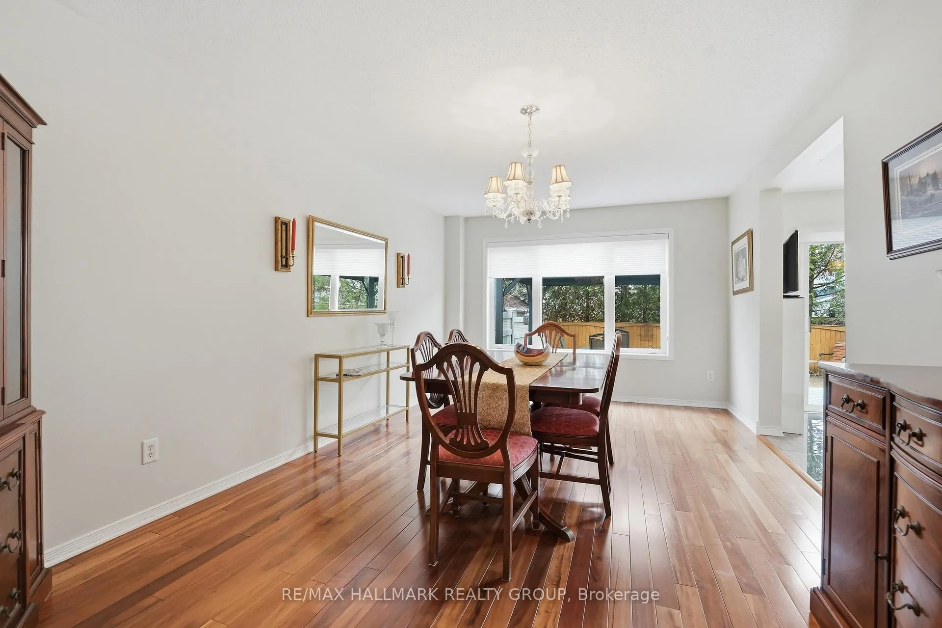 Photo 11 of 36 Palmadeo Drive, Ottawa, Barrhaven - Longfields — HOMEH