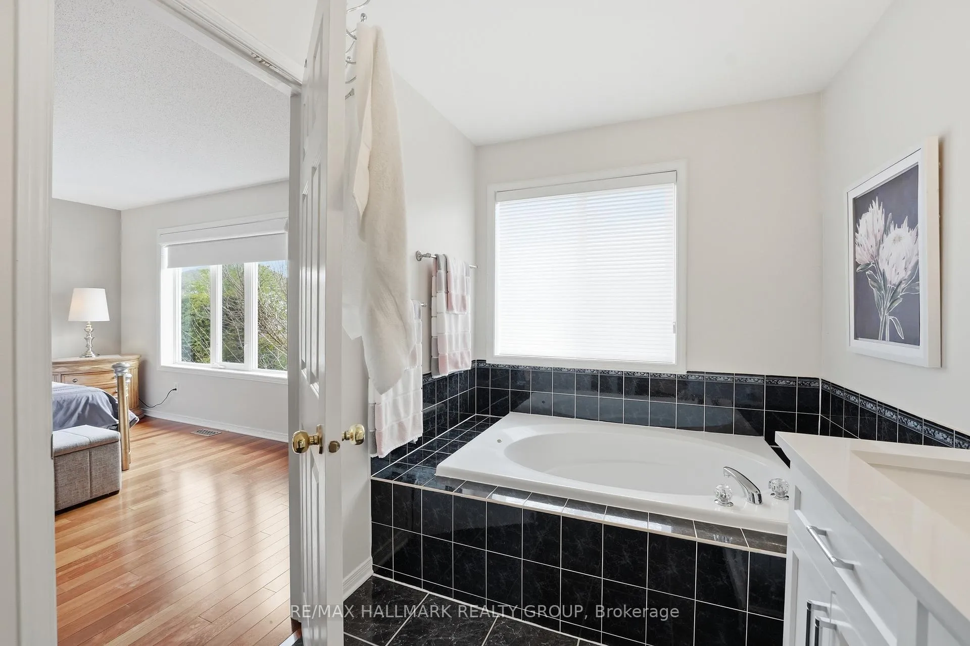 Photo 31 of 36 Palmadeo Drive, Ottawa, Barrhaven - Longfields — HOMEH