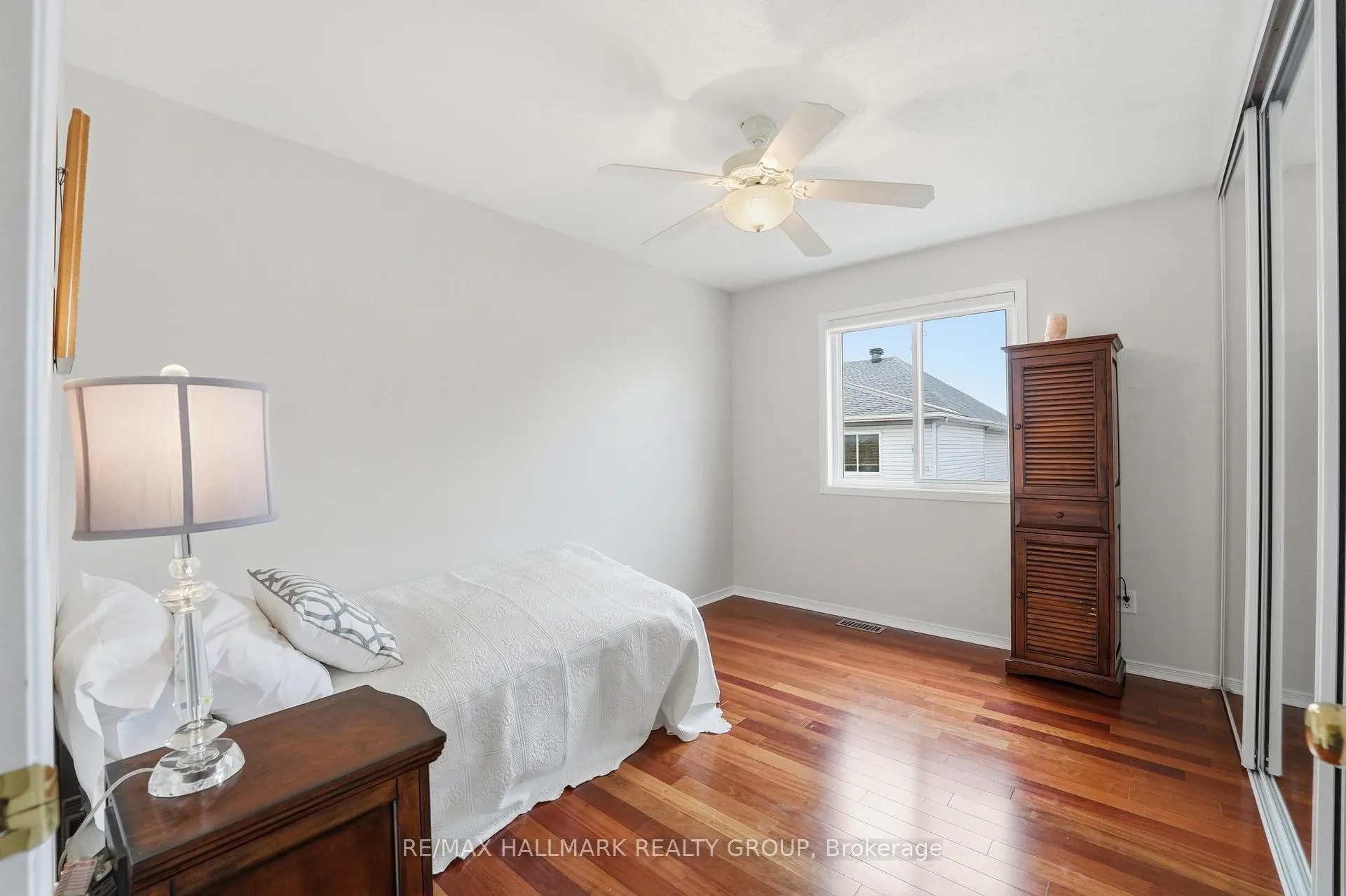 Photo 33 of 36 Palmadeo Drive, Ottawa, Barrhaven - Longfields — HOMEH