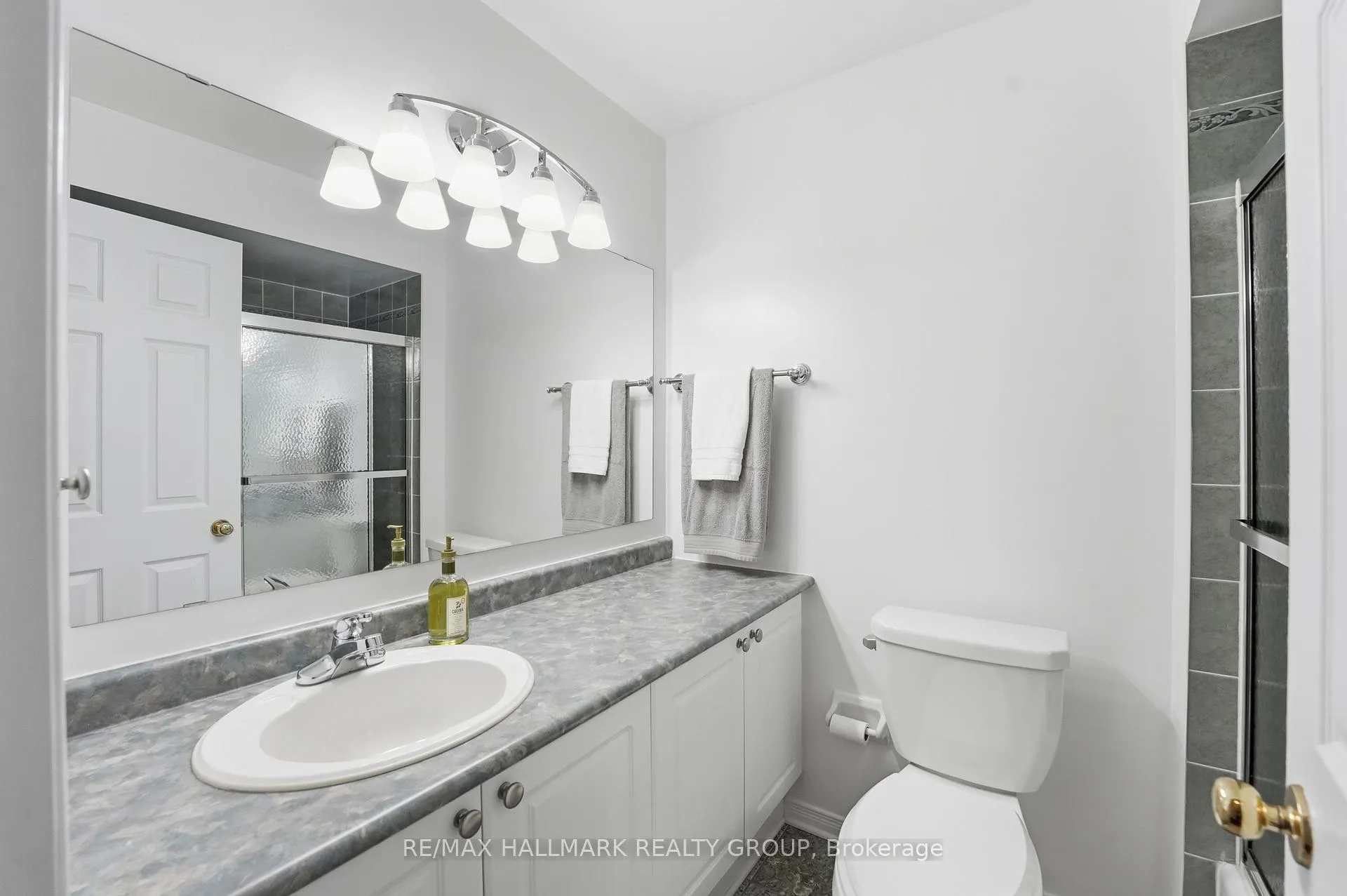Photo 37 of 36 Palmadeo Drive, Ottawa, Barrhaven - Longfields — HOMEH