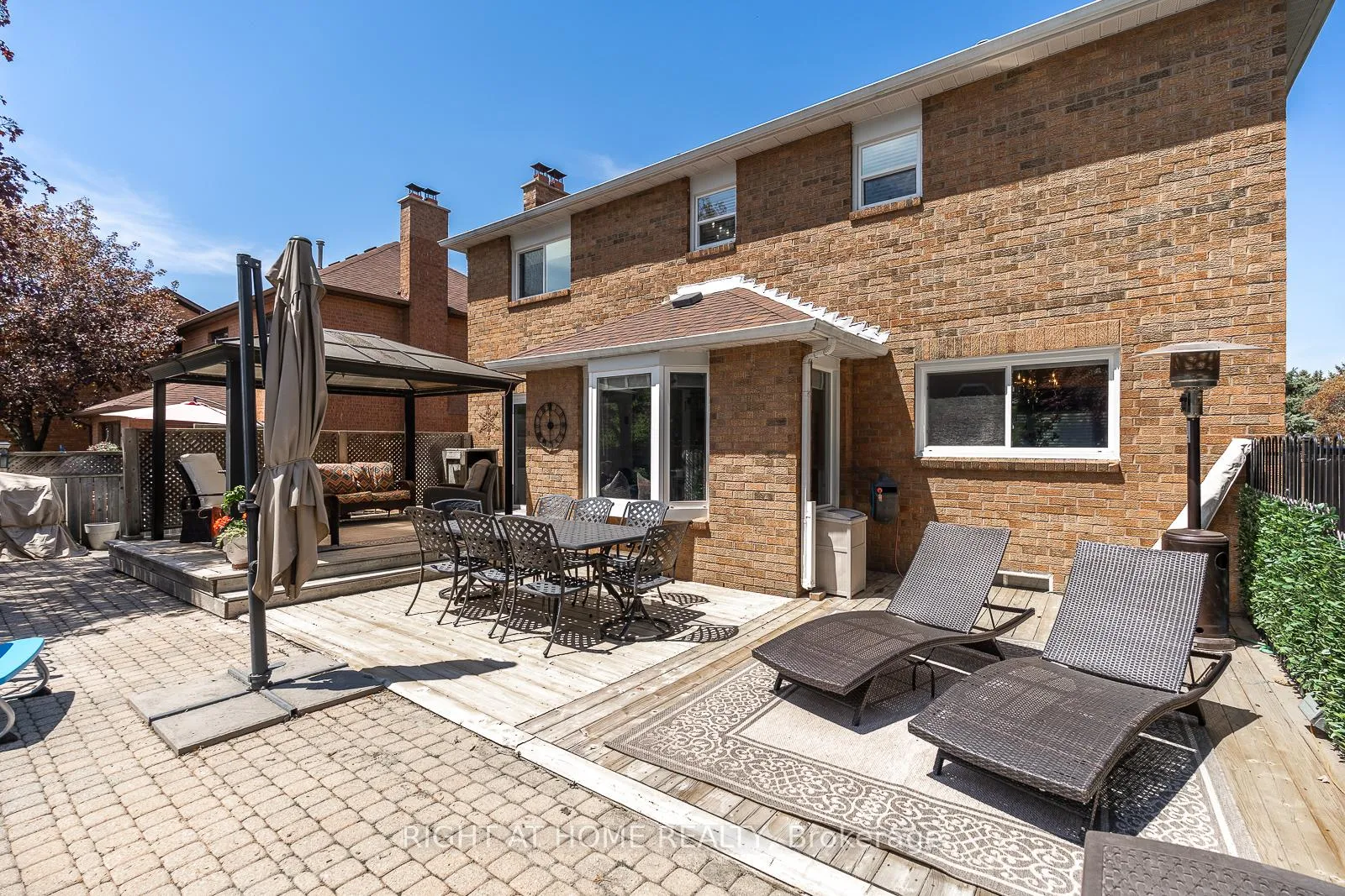 Photo 36 of 41 Christie Drive, Brampton, Snelgrove — HOMEH