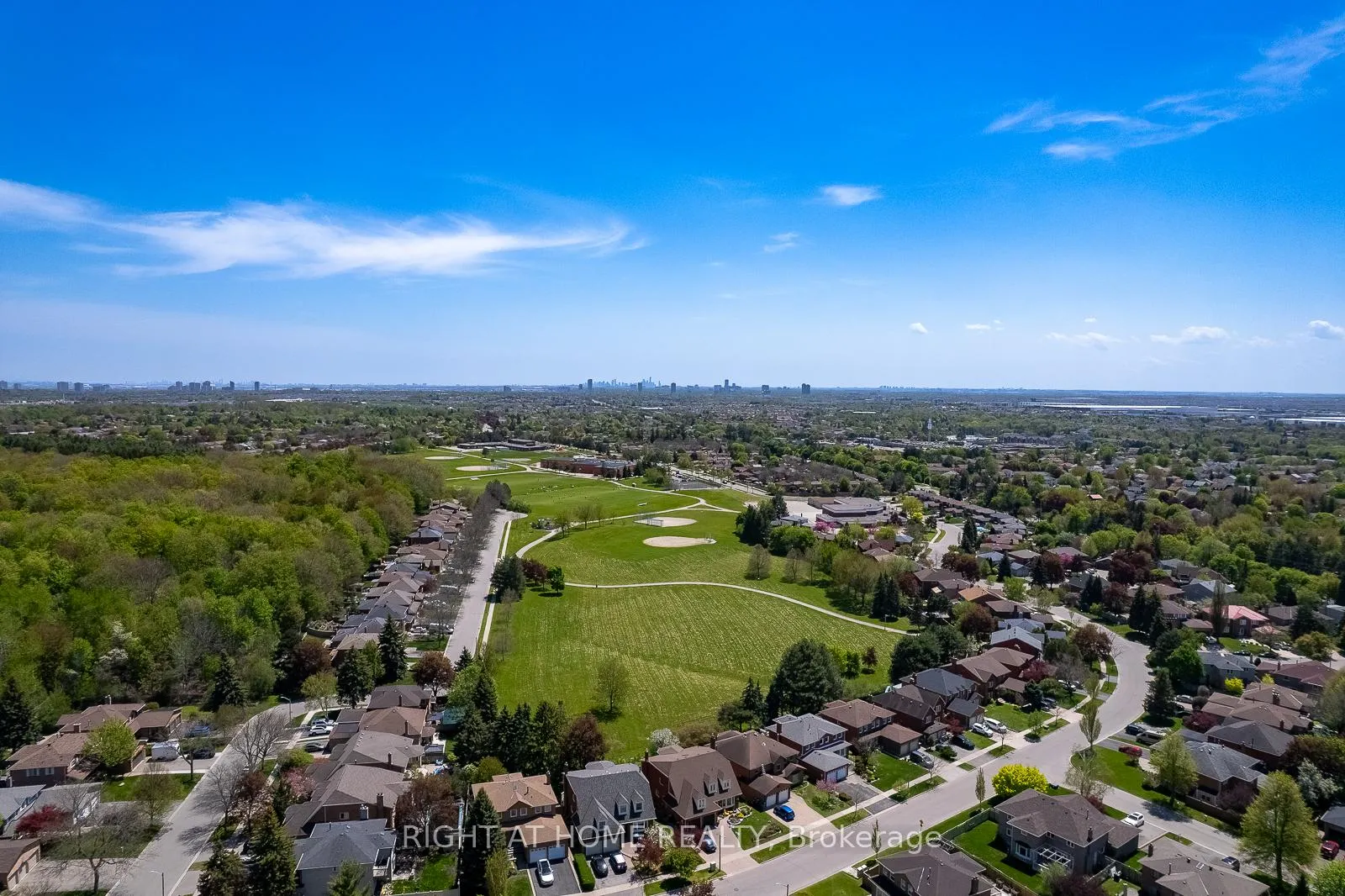 Photo 44 of 41 Christie Drive, Brampton, Snelgrove — HOMEH