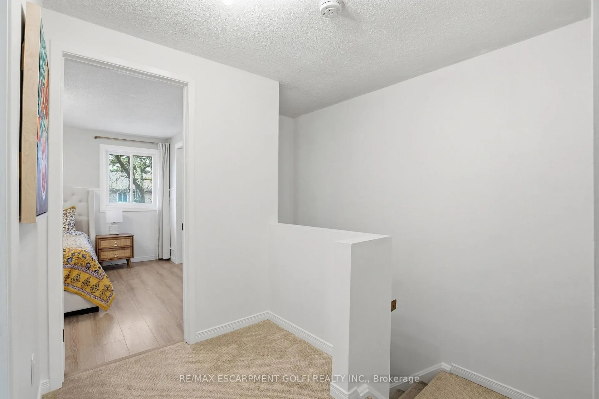 Photo 14 of Unit 17, 660 Oxford Road, Burlington, Roseland — HOMEH