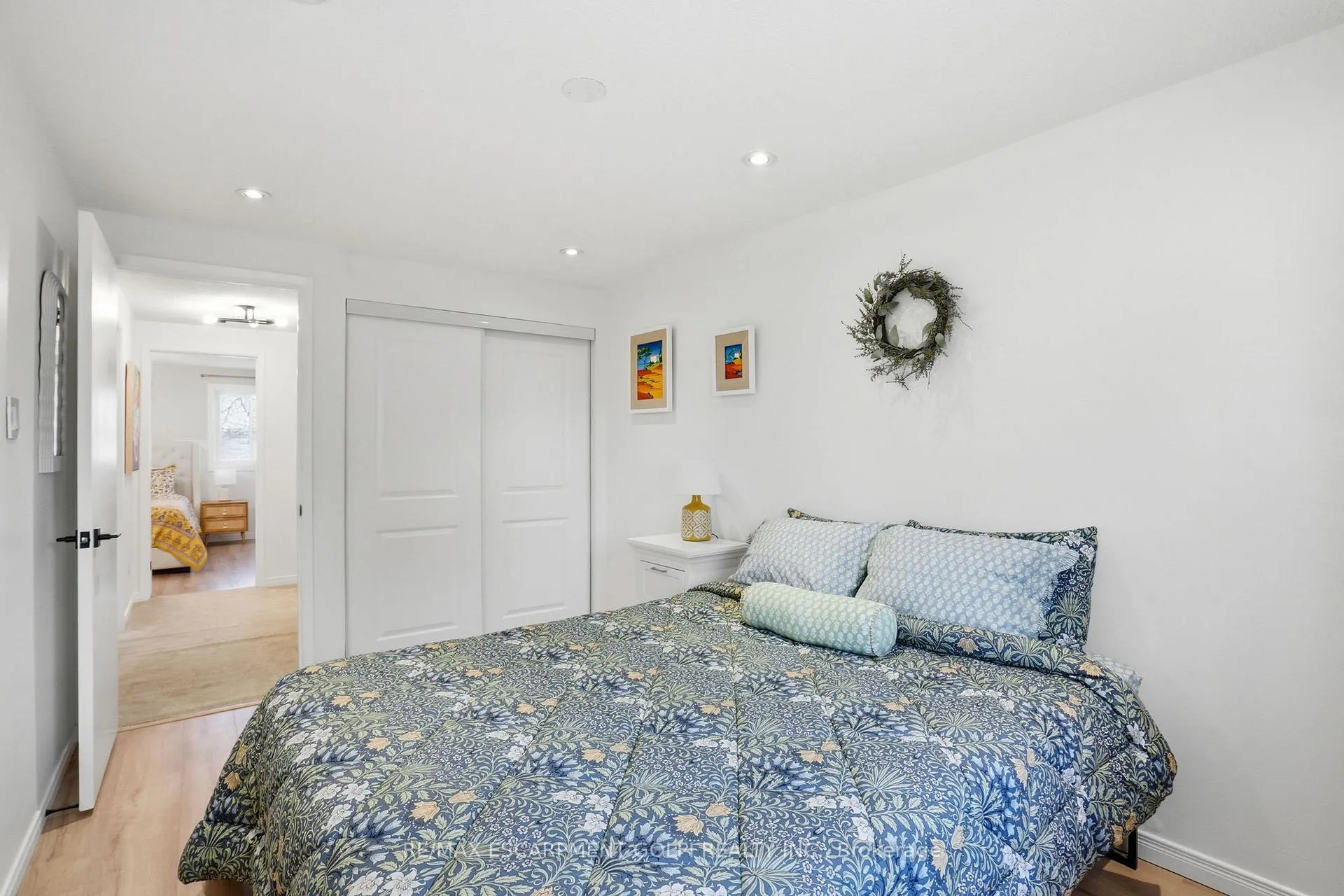 Photo 19 of Unit 17, 660 Oxford Road, Burlington, Roseland — HOMEH