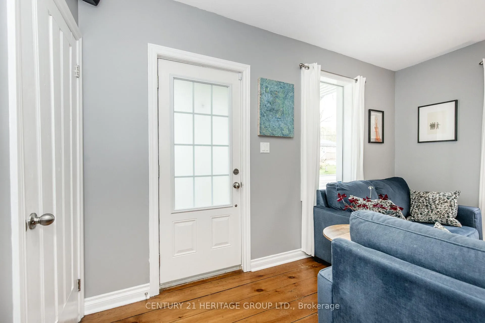 Photo 9 of 38 Dale Drive, New Tecumseth, Beeton — HOMEH
