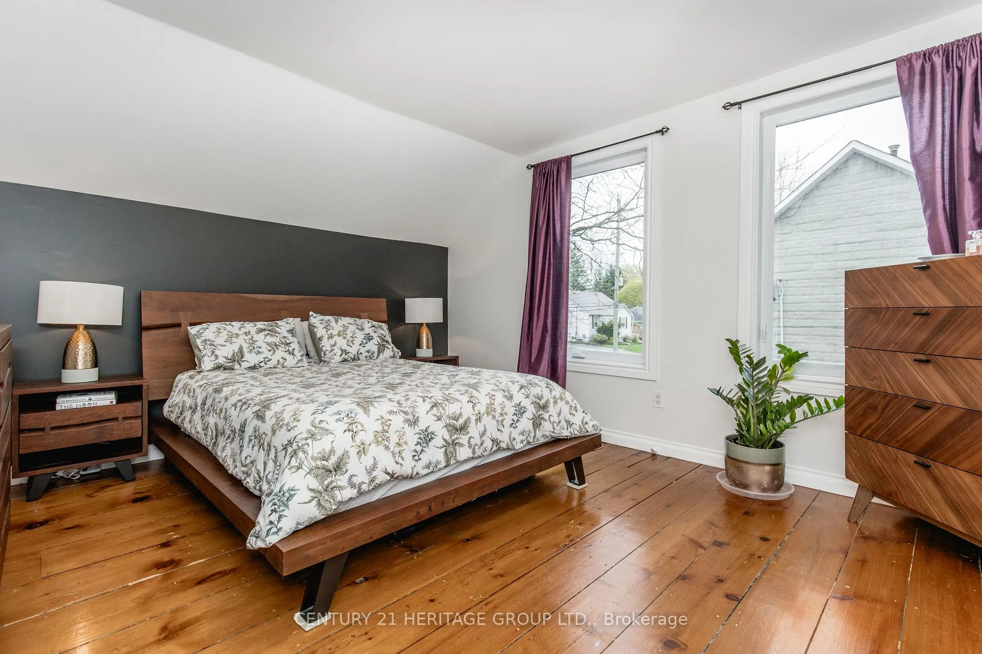 Photo 33 of 38 Dale Drive, New Tecumseth, Beeton — HOMEH
