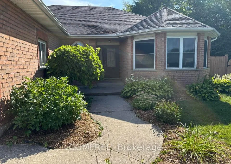Photo 3 of 25 Mcgregor Court, Southgate — HOMEH