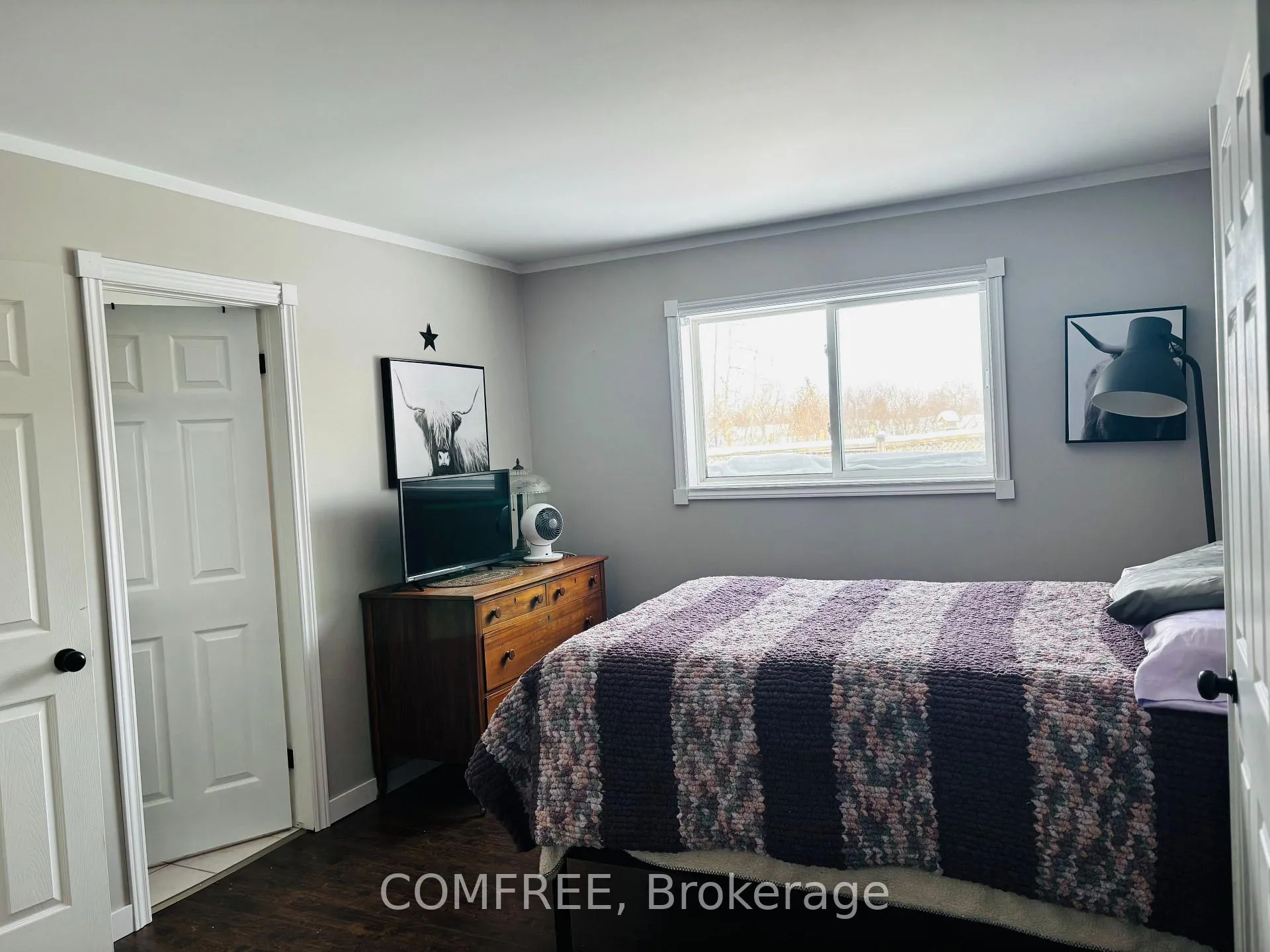 Photo 18 of 25 Mcgregor Court, Southgate — HOMEH
