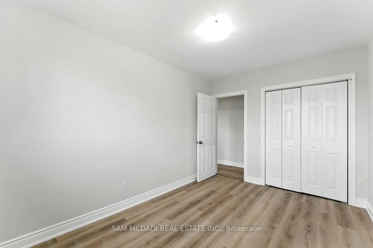 Photo 20 of 325 Banff Avenue, Oshawa, Lakeview — HOMEH
