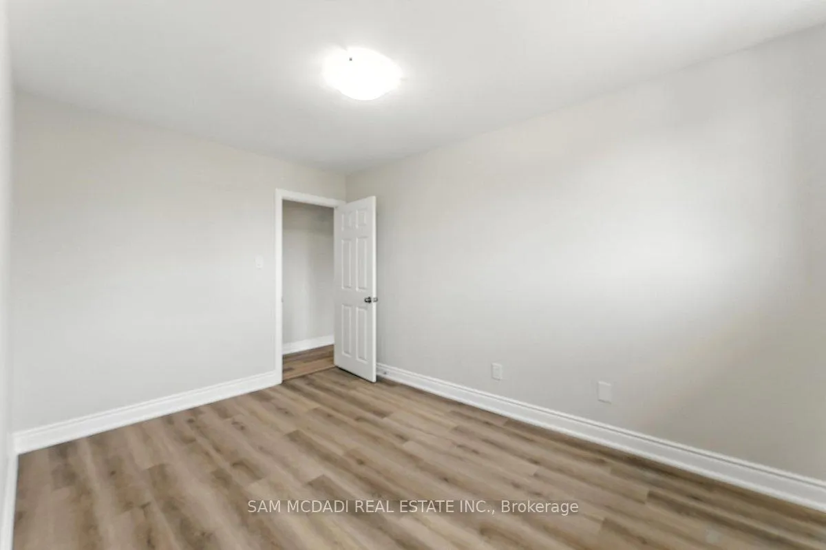 Photo 22 of 325 Banff Avenue, Oshawa, Lakeview — HOMEH