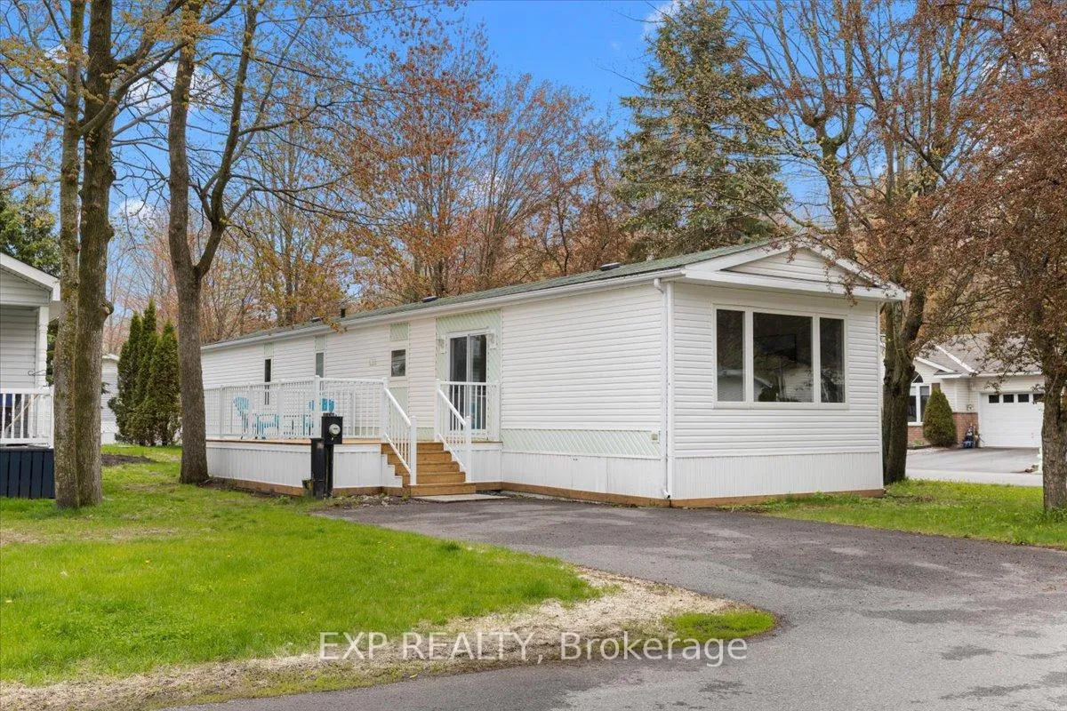 Photo 1 of 1083 Vista Tara Private, Ottawa, Greely — HOMEH