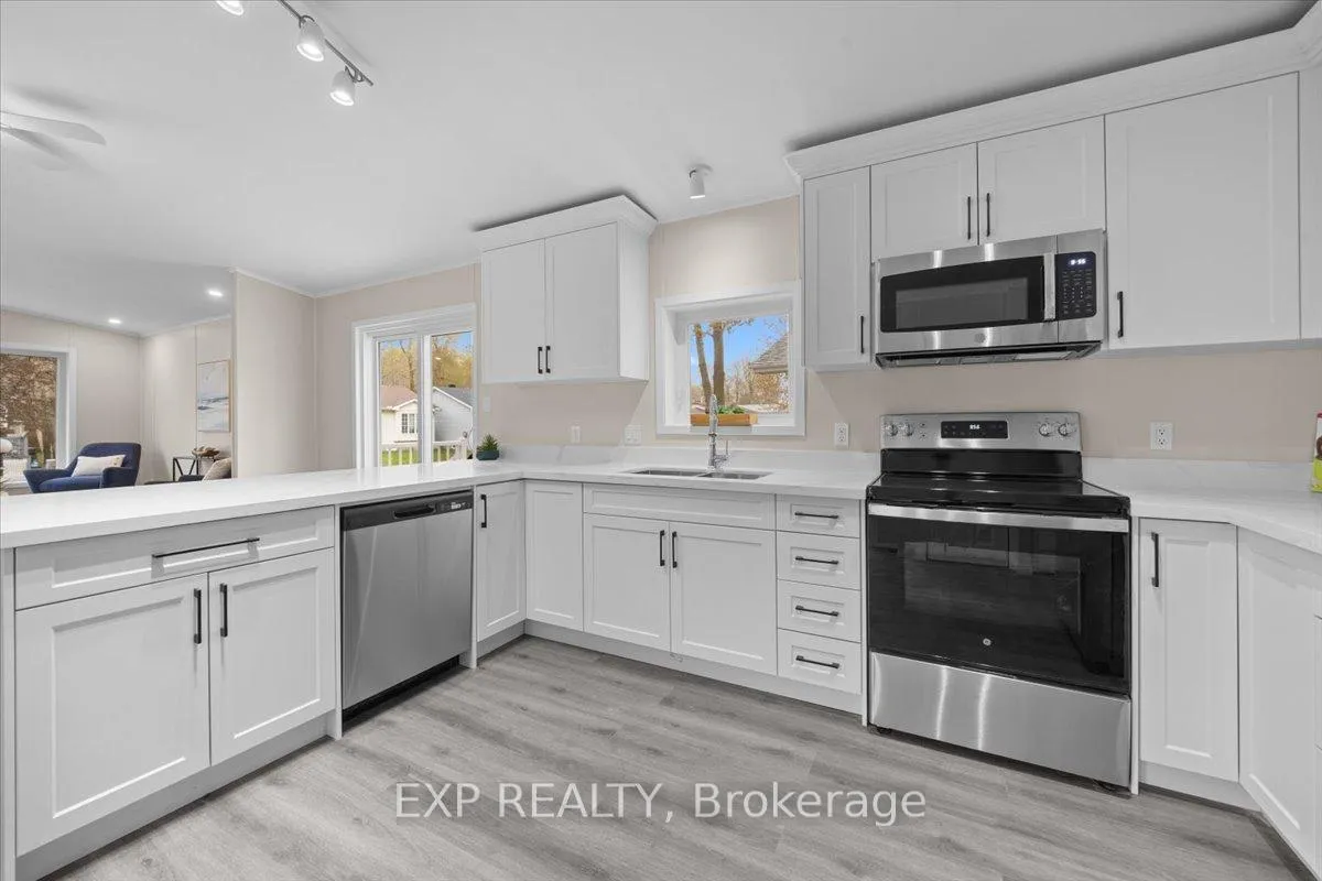 Photo 18 of 1083 Vista Tara Private, Ottawa, Greely — HOMEH