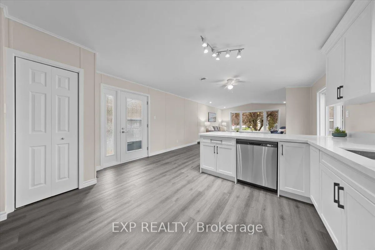 Photo 20 of 1083 Vista Tara Private, Ottawa, Greely — HOMEH