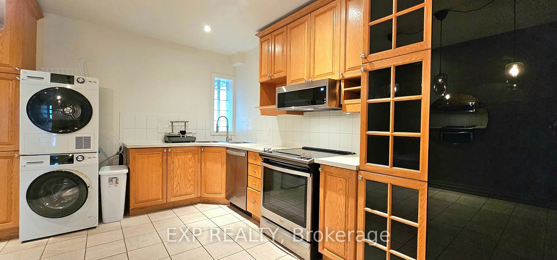 Photo 6 of 215A Chambers Avenue, Toronto, Keelesdale-Eglinton West — HOMEH