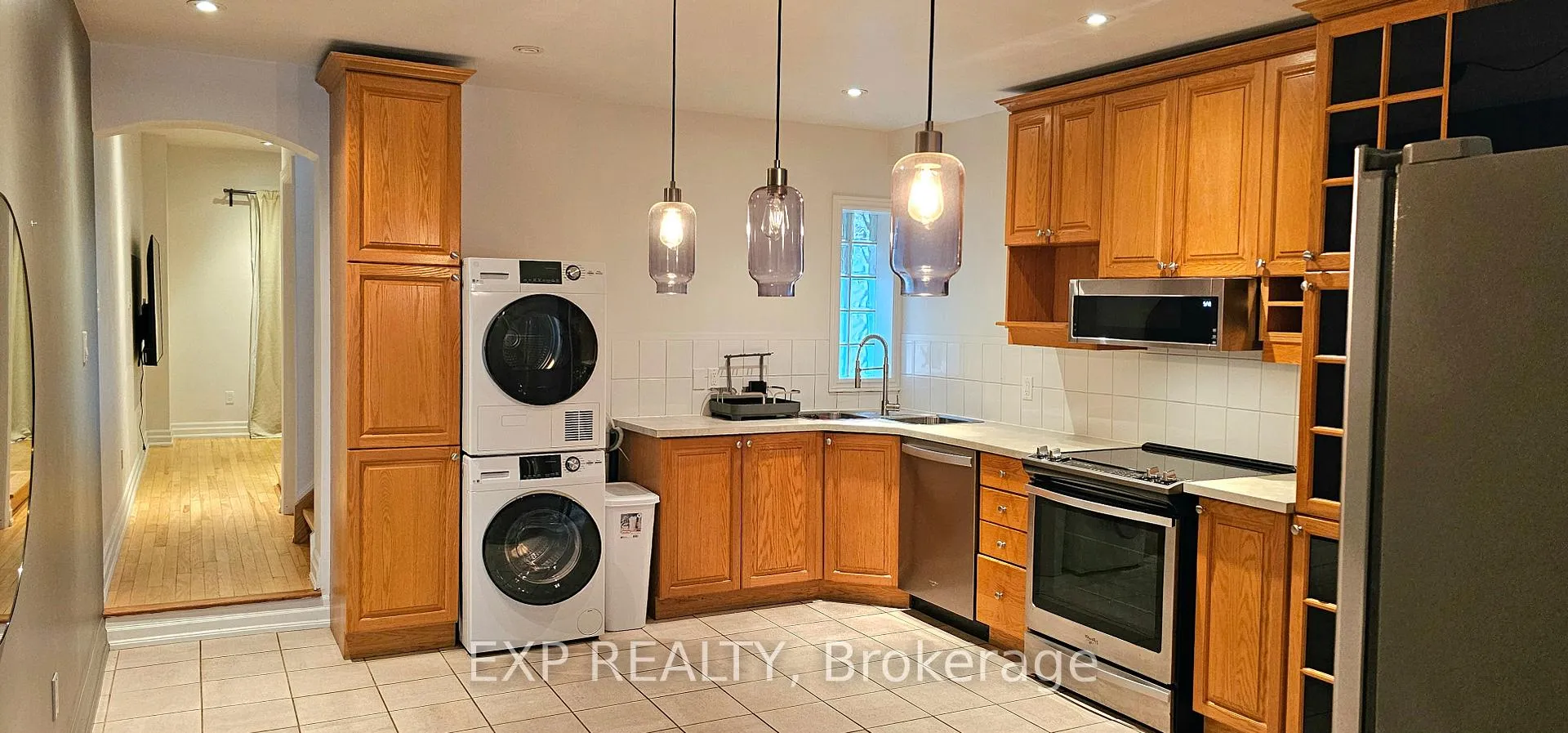 Photo 7 of 215A Chambers Avenue, Toronto, Keelesdale-Eglinton West — HOMEH