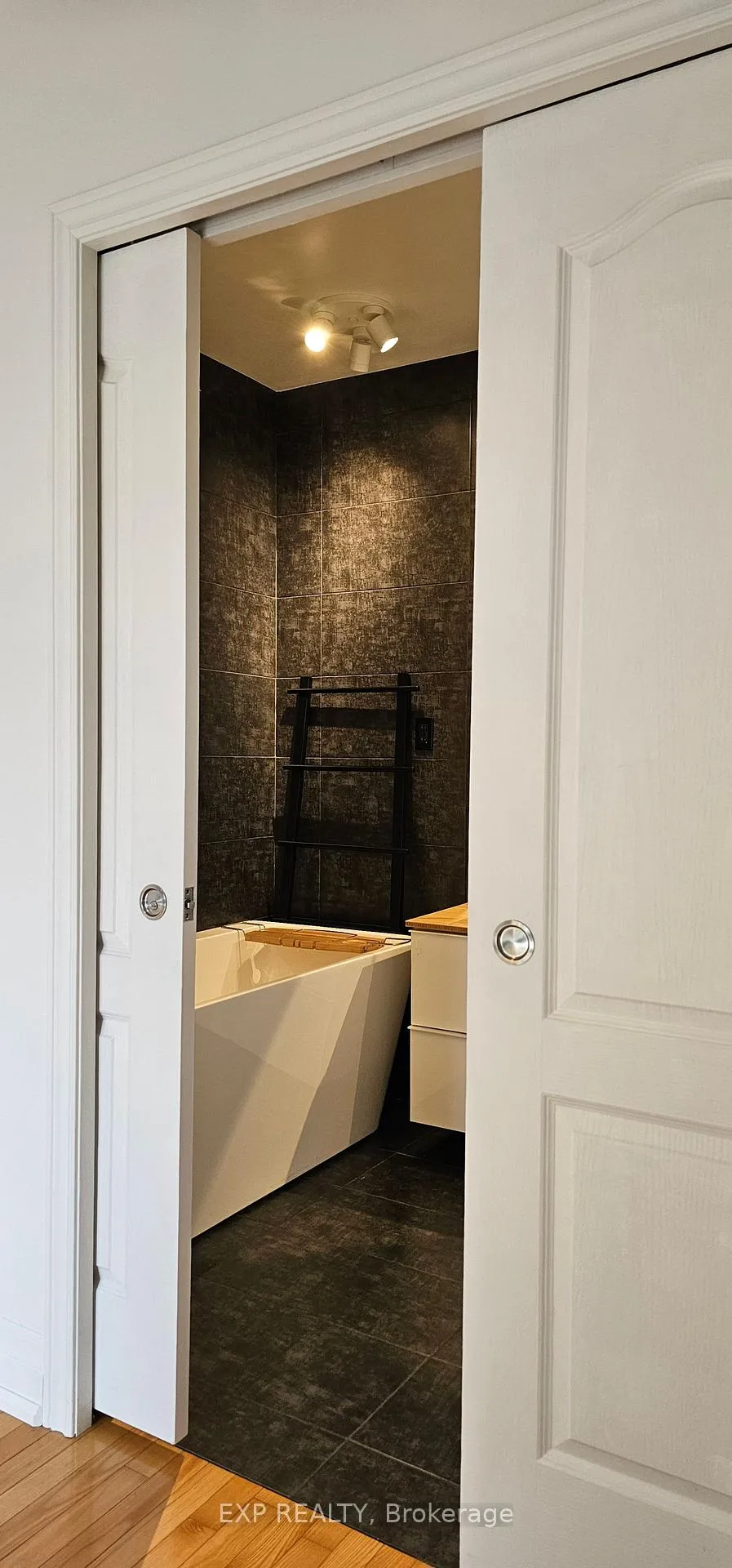 Photo 19 of 215A Chambers Avenue, Toronto, Keelesdale-Eglinton West — HOMEH