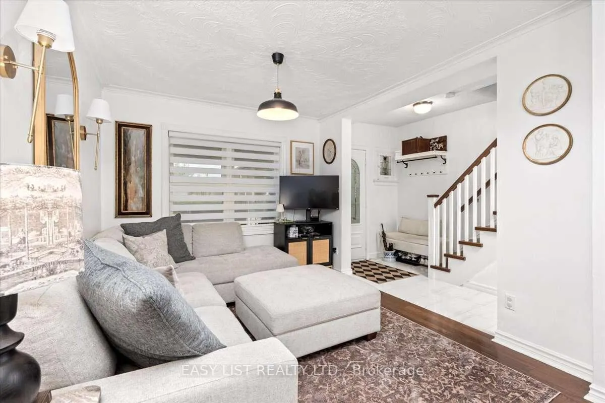 Photo 3 of 140 Ascot Avenue, Toronto, Corso Italia-Davenport — HOMEH