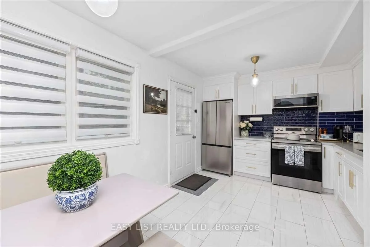 Photo 10 of 140 Ascot Avenue, Toronto, Corso Italia-Davenport — HOMEH