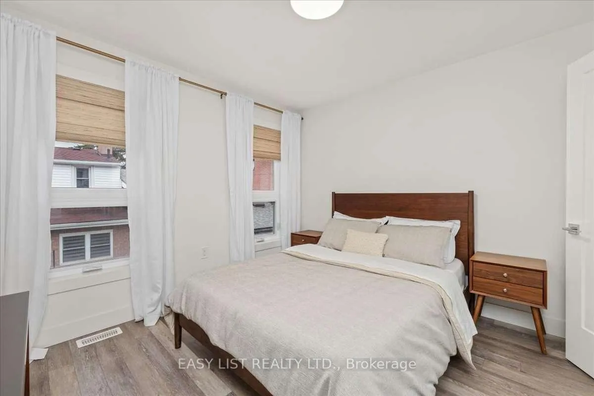 Photo 37 of 140 Ascot Avenue, Toronto, Corso Italia-Davenport — HOMEH