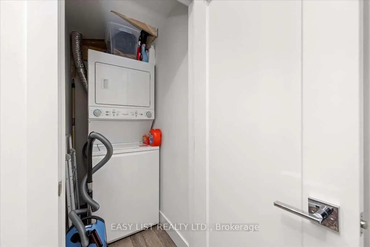 Photo 42 of 140 Ascot Avenue, Toronto, Corso Italia-Davenport — HOMEH