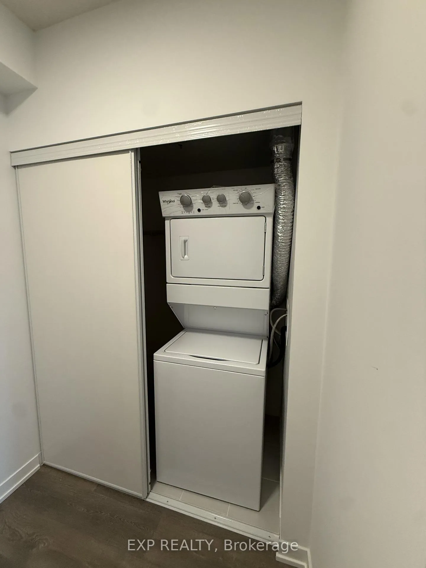 Photo 4 of Unit 422, 4878 Powers Common, Burlington, Alton — HOMEH