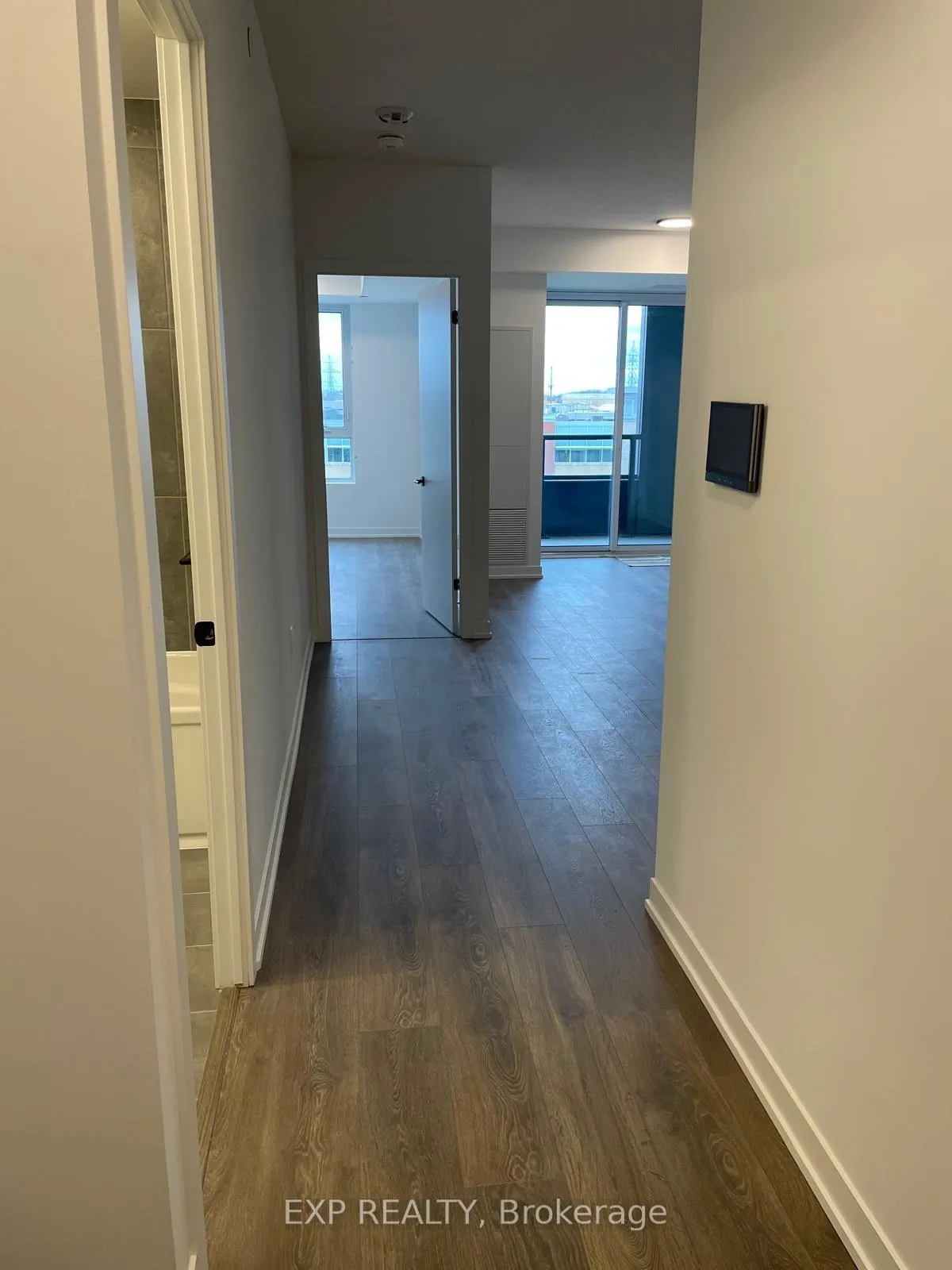 Photo 6 of Unit 422, 4878 Powers Common, Burlington, Alton — HOMEH