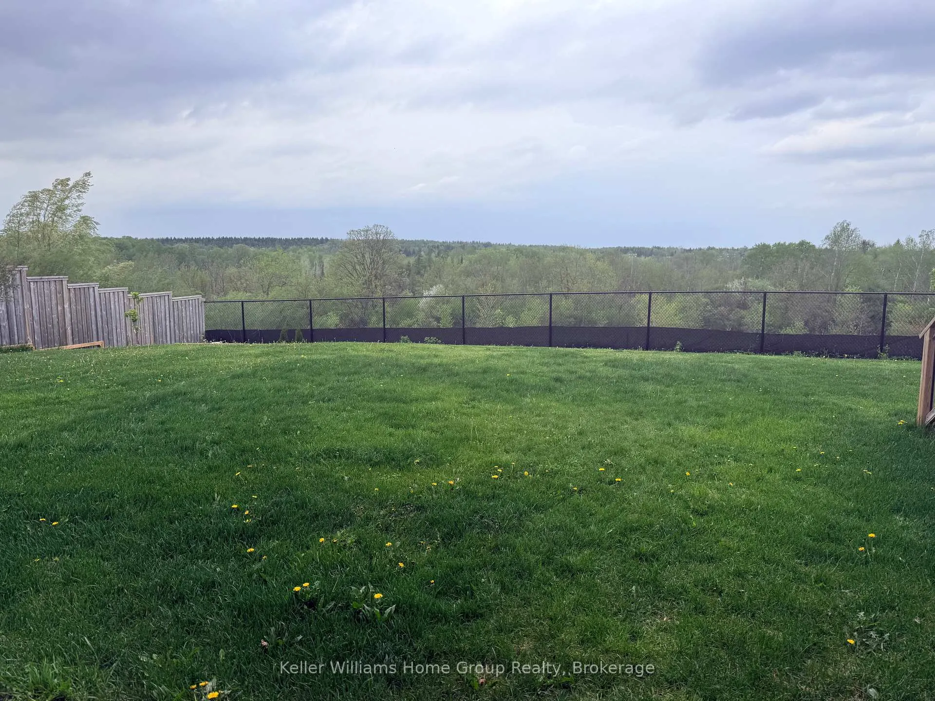 Photo 2 of Unit Basement, 85 Norma Crescent, Guelph, Victoria North — HOMEH