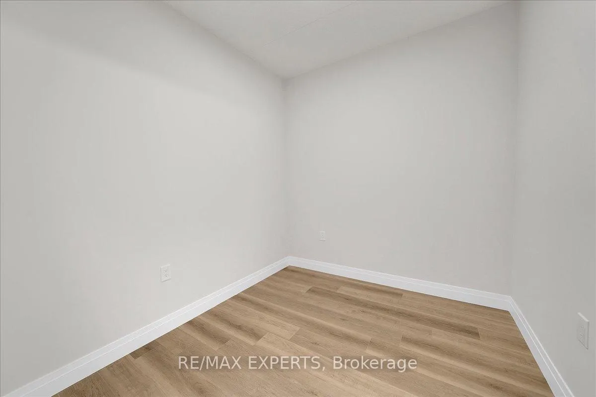 Photo 17 of Unit 302, 6415 Regional Rd 25, Milton, Willmott — HOMEH