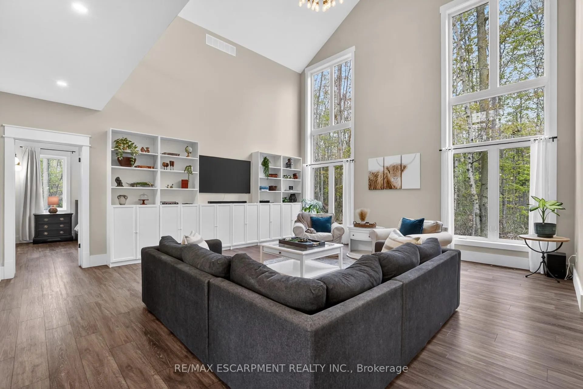 Photo 17 of 815 Tice Road, Pelham, North Pelham — HOMEH